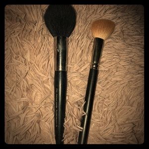 SEPHORA PRO POWDER BRUSH AND MAC 168 CONTOUR BRUSH